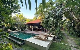 Bali Telaga Hati Yoga Healing And Retreat Center Hostel